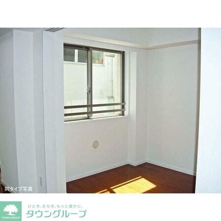 コンフォリア原宿の物件内観写真